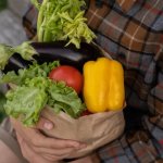 Które produkty spożywcze zawierają żelazo? Przewodnik po najlepszych źródłach i sposobach na lepszą przyswajalność